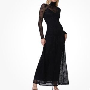 AFRM Billie Long Sleeve Sheer Lace Maxi Dress
Size XL NWT